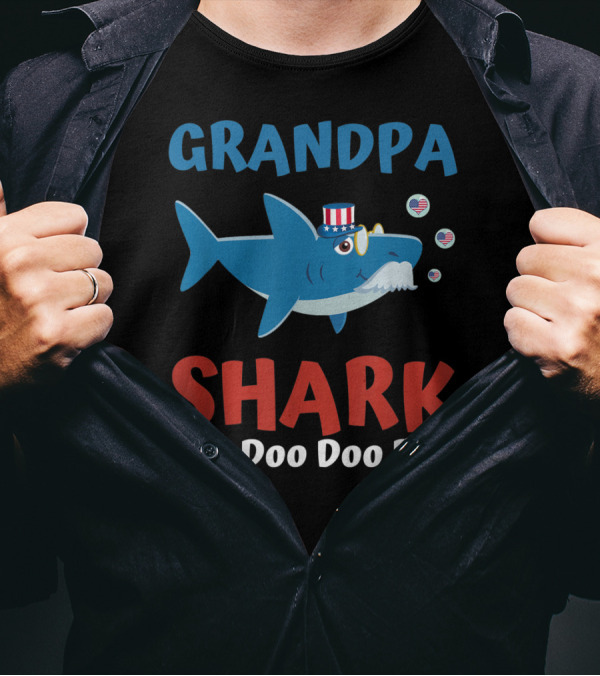 Grandpa Shark Doo Doo Doo Doo Patriotic Stars Stripes Hat Bubbles T-Shirt