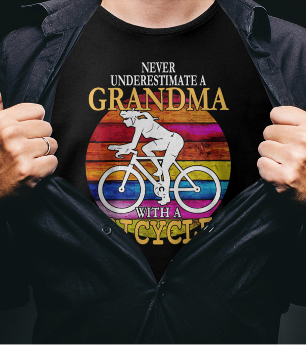 Never Underestimate A Grandma With A Bicycle Rainbow Circle T-Shirt