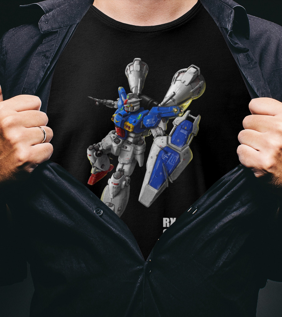 RX-78 GP01Fb Mobile Suit In Dynamic Action Pose T-Shirt