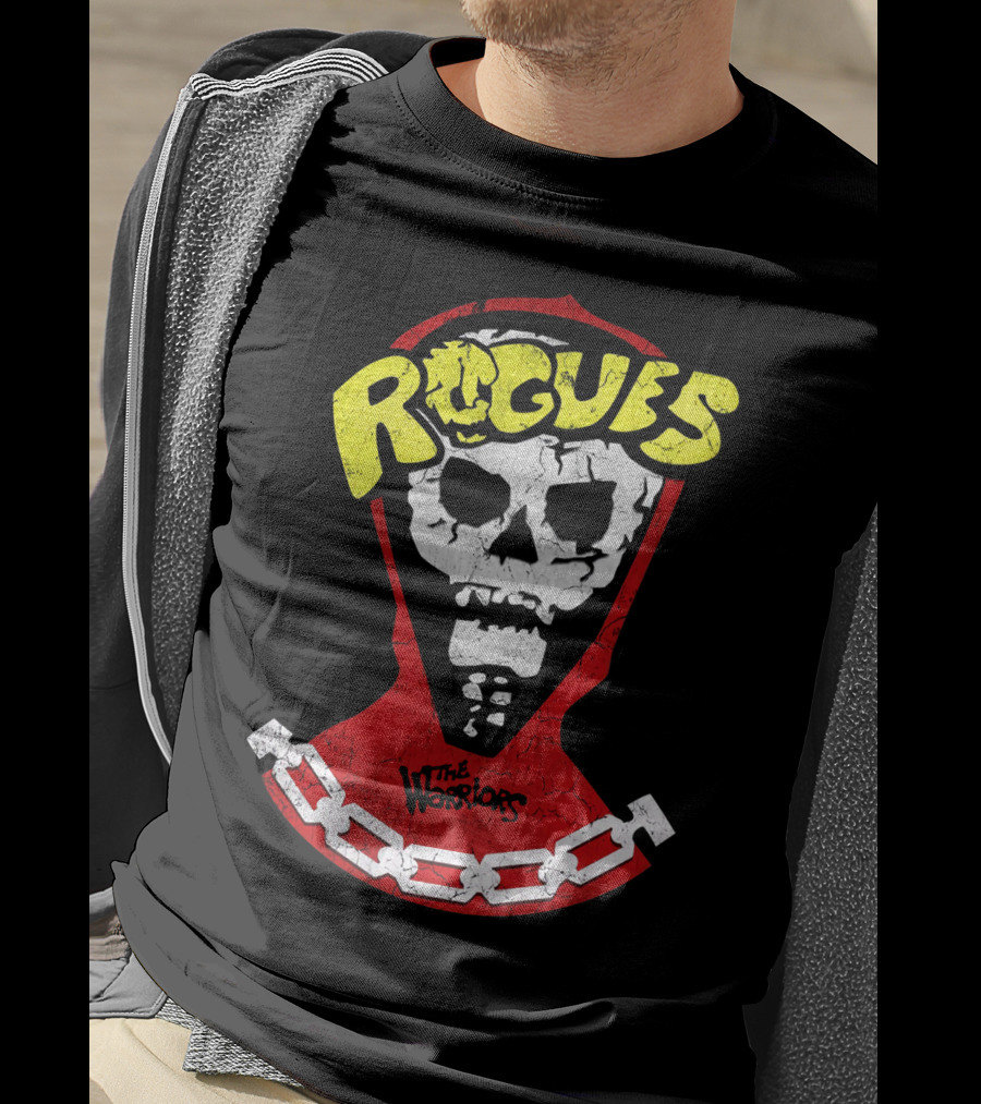 Rogues Skull Mask With Chain And The Warriors T-Shirt