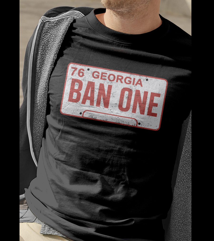 Smokey And The Bandit Georgia 76 Ban One License Plate T-Shirt