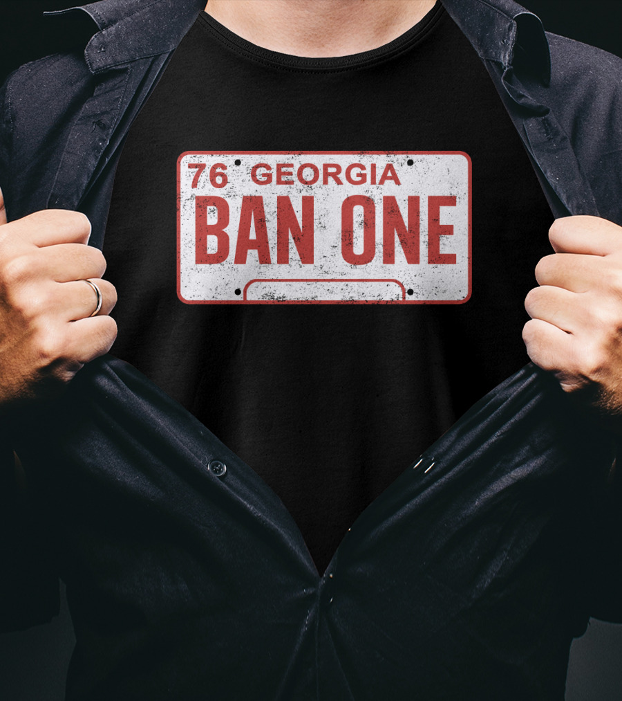 Smokey And The Bandit Georgia 76 Ban One License Plate T-Shirt