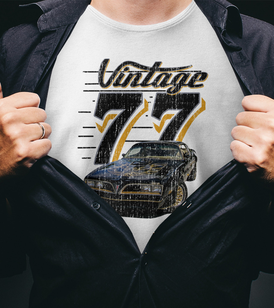 Vintage 77 Smokey And The Bandit 1977 Pontiac Trans Am T-Shirt