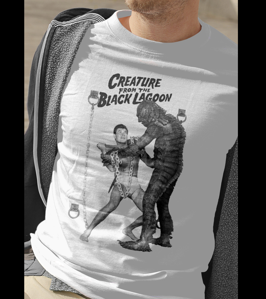 Creature From The Black Lagoon Chain Wrestling Scene T-Shirt