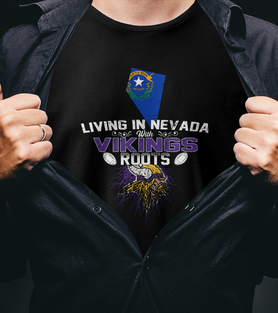 Living In Nevada Love Vikings Roots Nevada Map Football Horned Helmet Elements T-Shirt