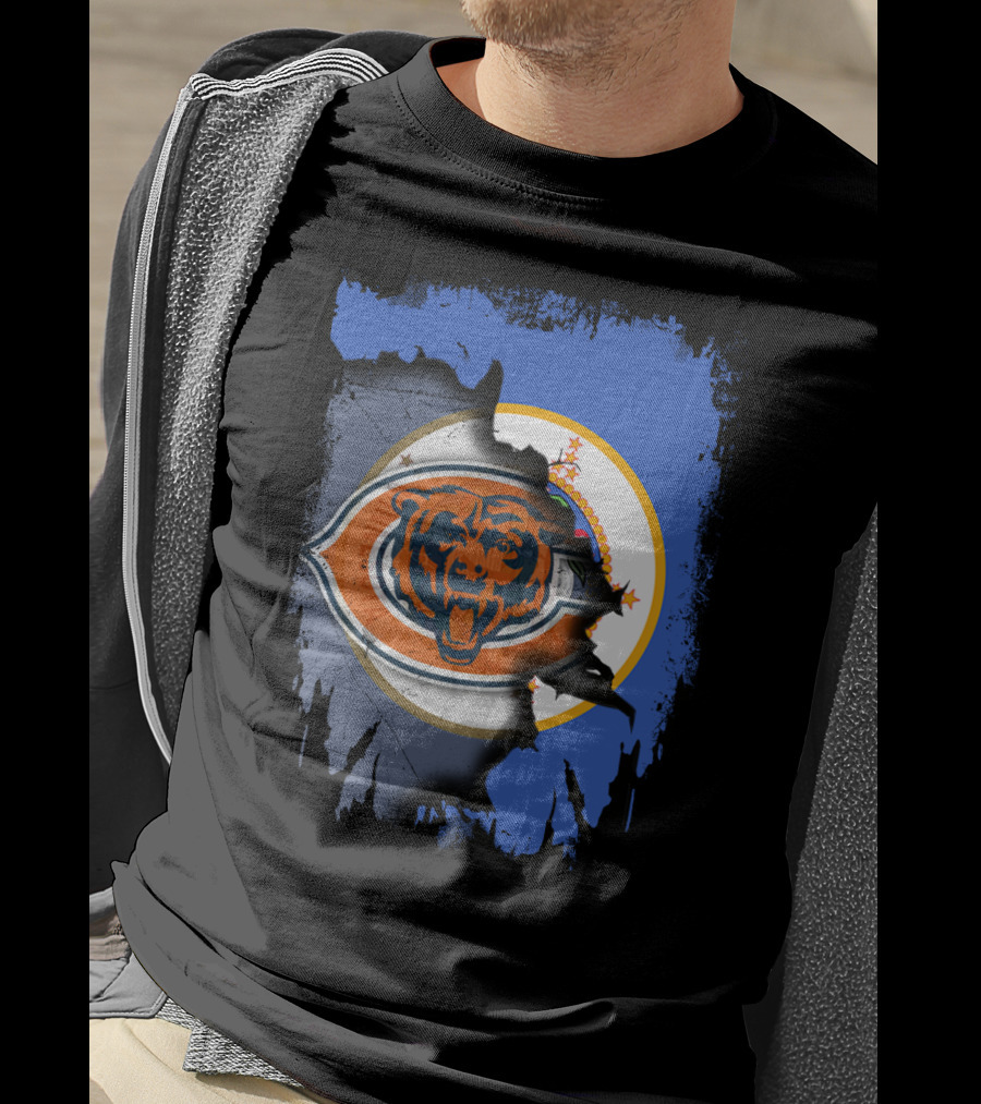 Minnesota Flag Torn To Reveal Chicago Bears T-Shirt