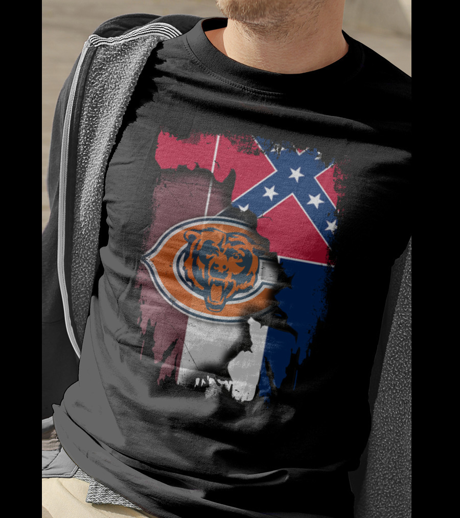 Chicago Bears Logo Over Mississippi Flag Tear T-Shirt