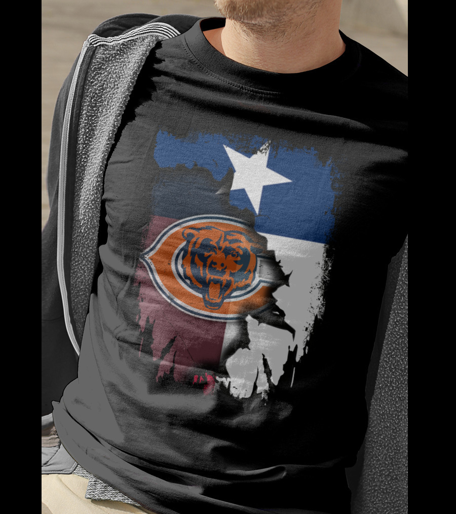 Texas Flag And Chicago Bears Logo Together T-Shirt