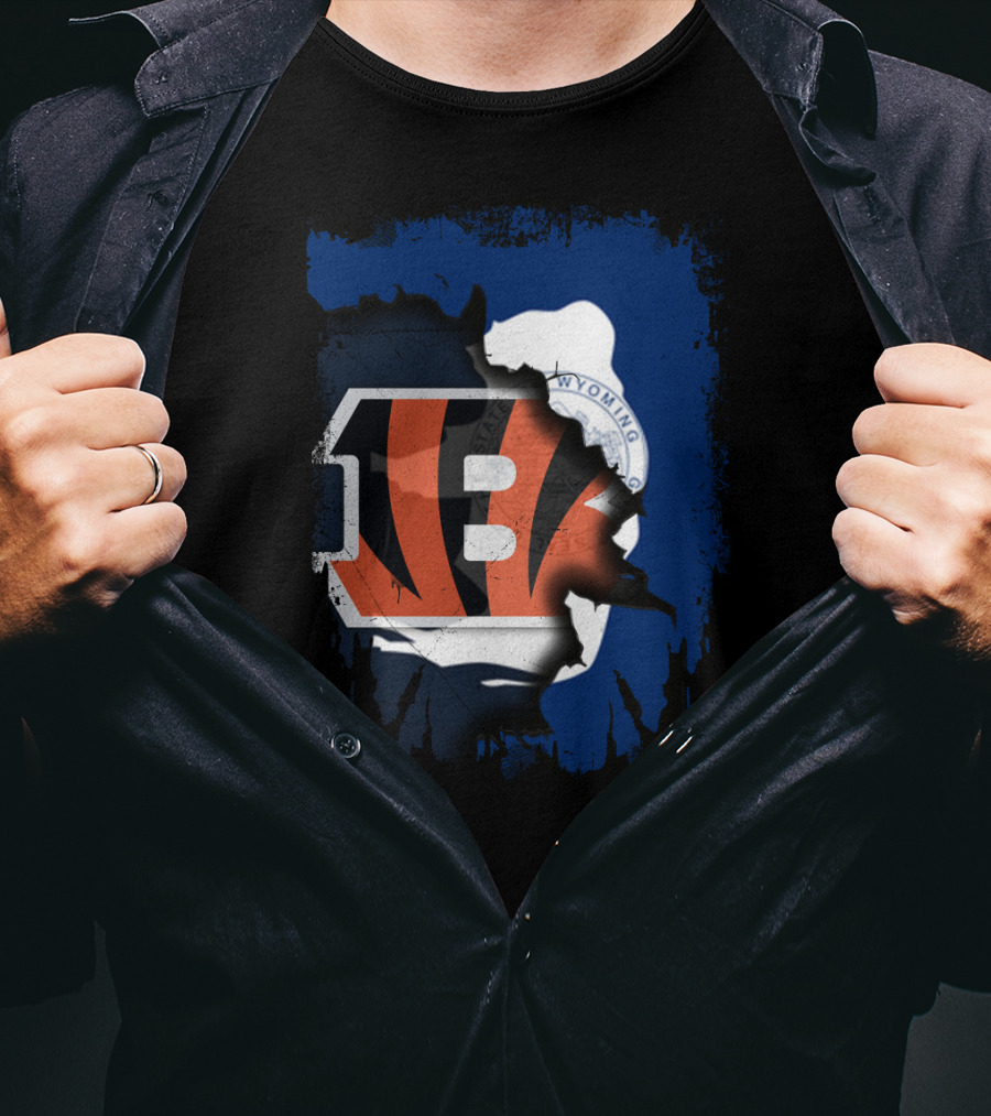 Wyoming State Outline With Cincinnati Bengals Logo Integration T-Shirt