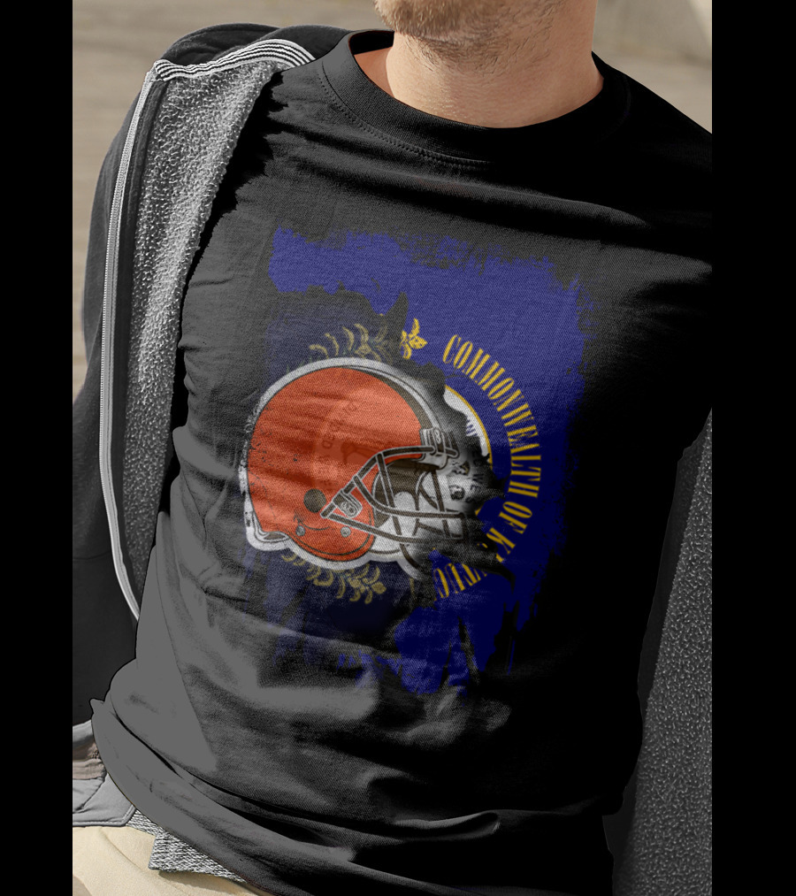 Commonwealth Of Kentucky Browns Helmet Together T-Shirt