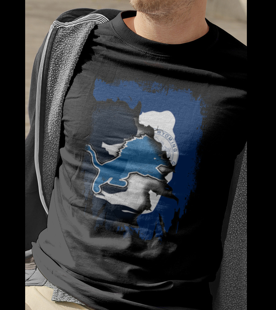 Wyoming Pride With Blue Lion Emblem T-Shirt