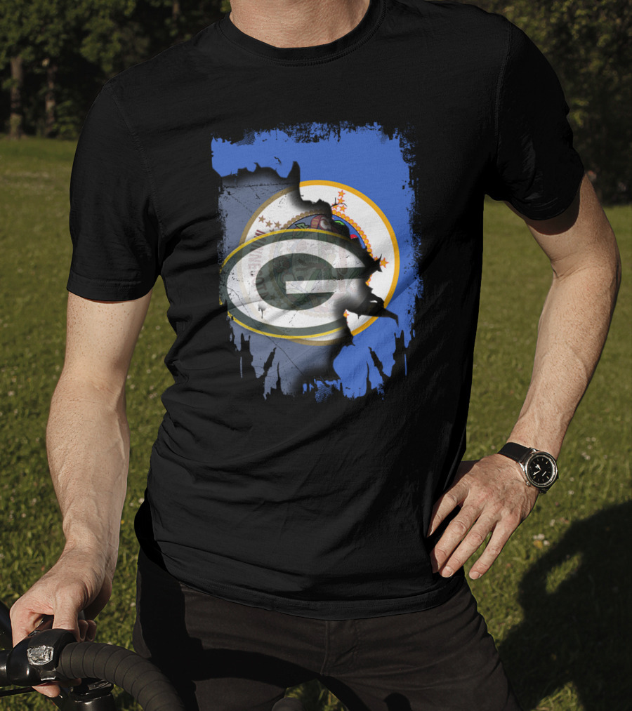 Minnesota Flag Ripped To Reveal Green Bay Packers T-Shirt