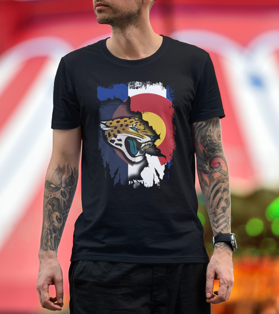 Colorado Flag with Jaguars Roaring Spirit T-Shirt