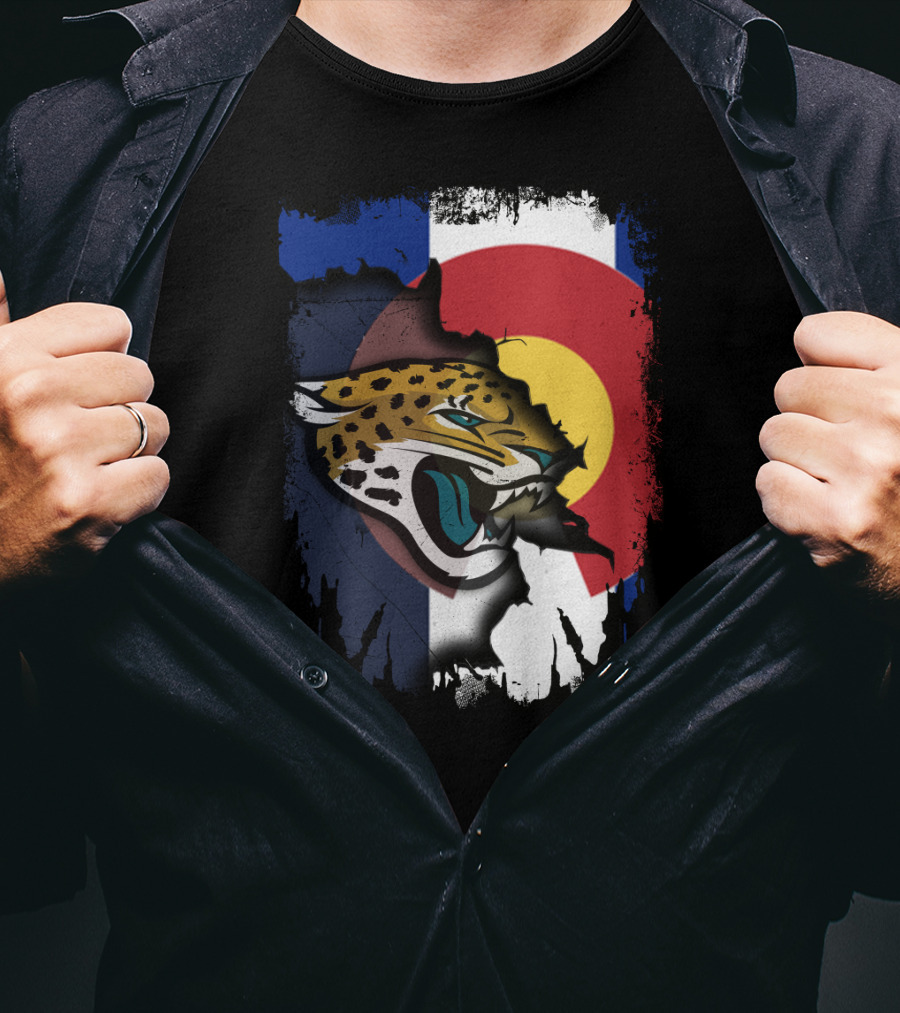 Colorado Flag With Jaguars Roaring Spirit T-Shirt