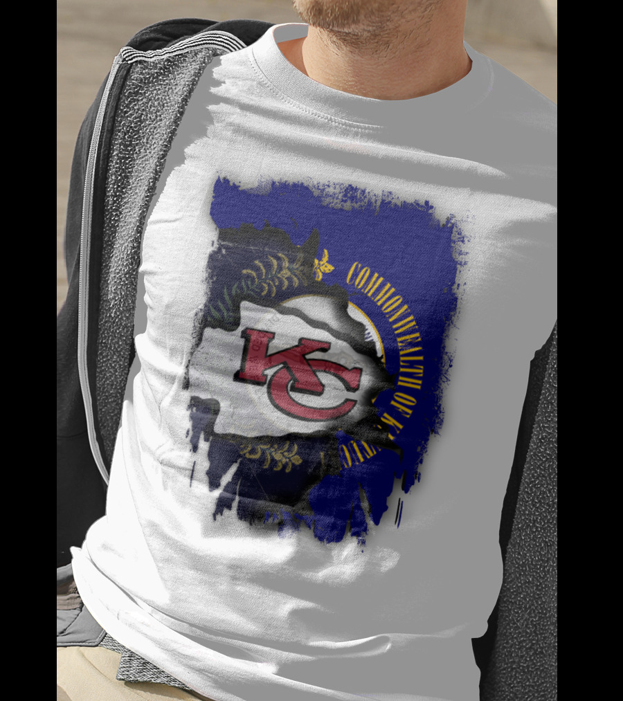 Kansas City Chiefs And Commonwealth Of Kentucky United T-Shirt