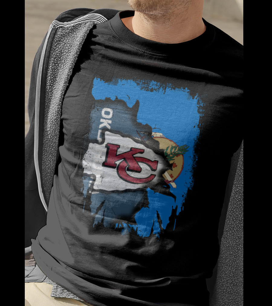 Oklahoma Chiefs Unity KC Logo With State Flag T-Shirt