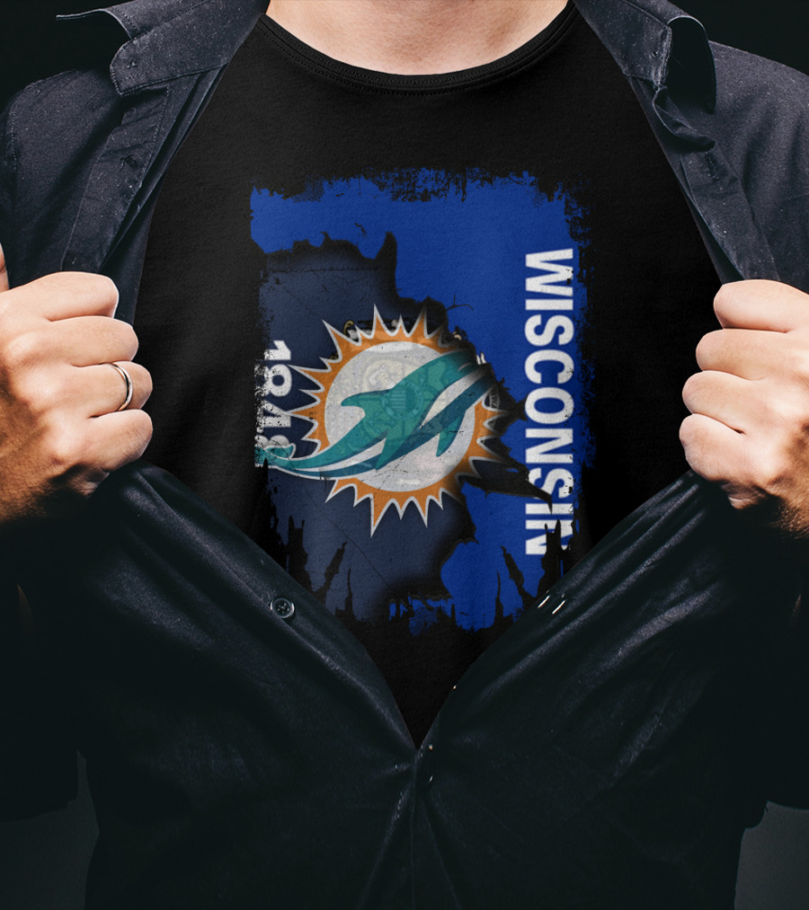 Wisconsin Miami Dolphins 1848 Flag Inspiration T-Shirt