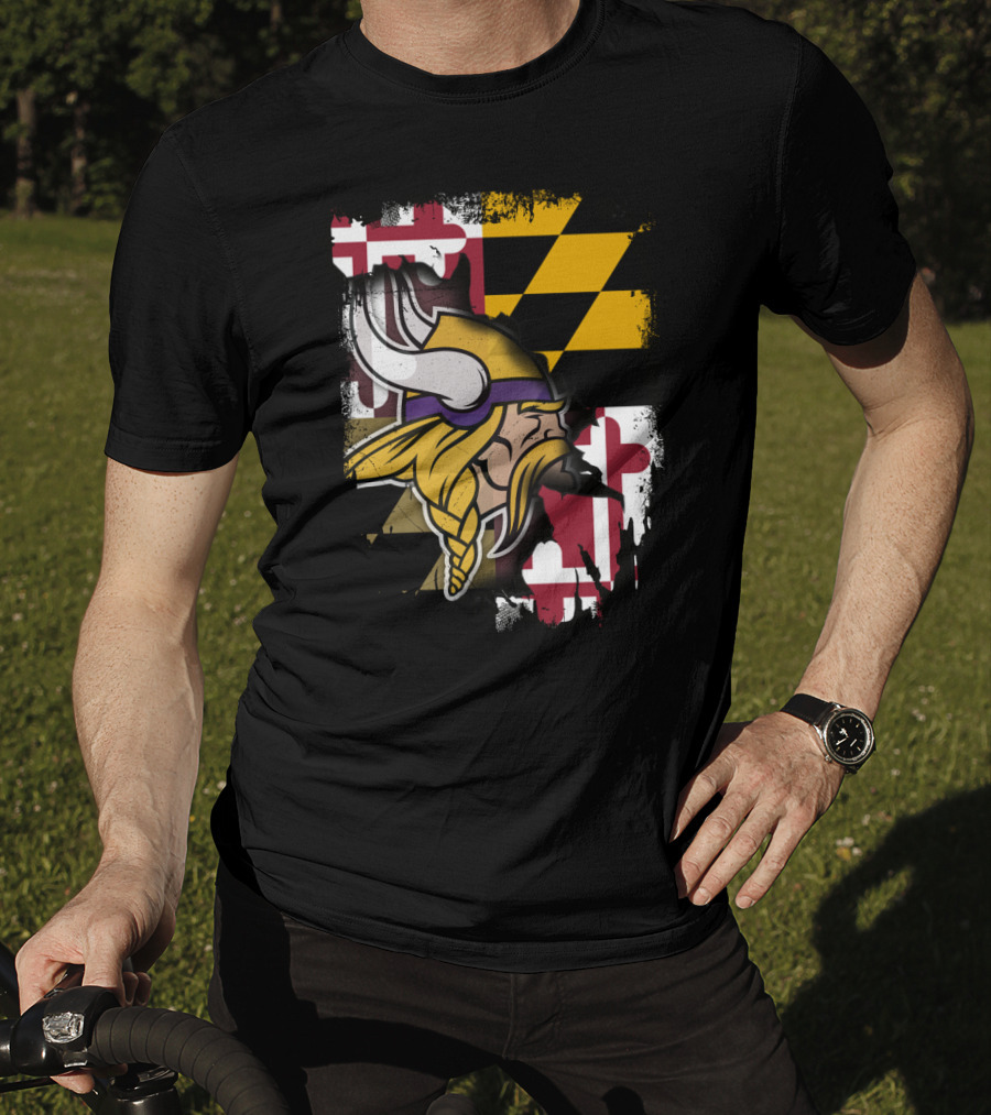 Vikings Helmet Art With Maryland Flag Background T-Shirt