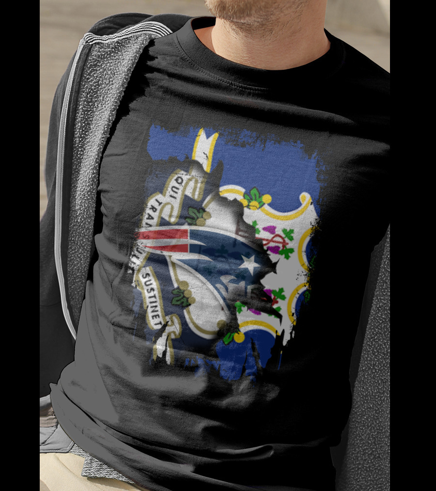 Connecticut State Flag With Patriots Logo And Qui Transtulit Sustinet T-Shirt