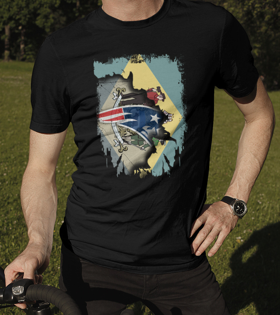 Delaware Flag With Ripped American Patriot Crest T-Shirt
