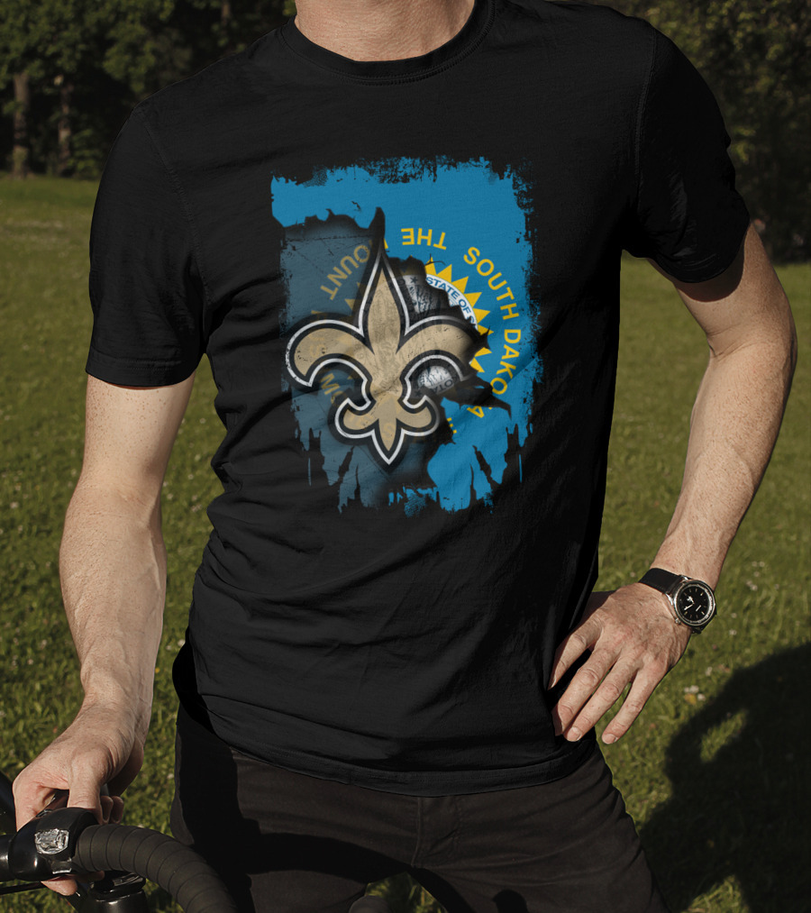 South Dakota State Outline With Saints Fleur-de-Lis And Seal T-Shirt