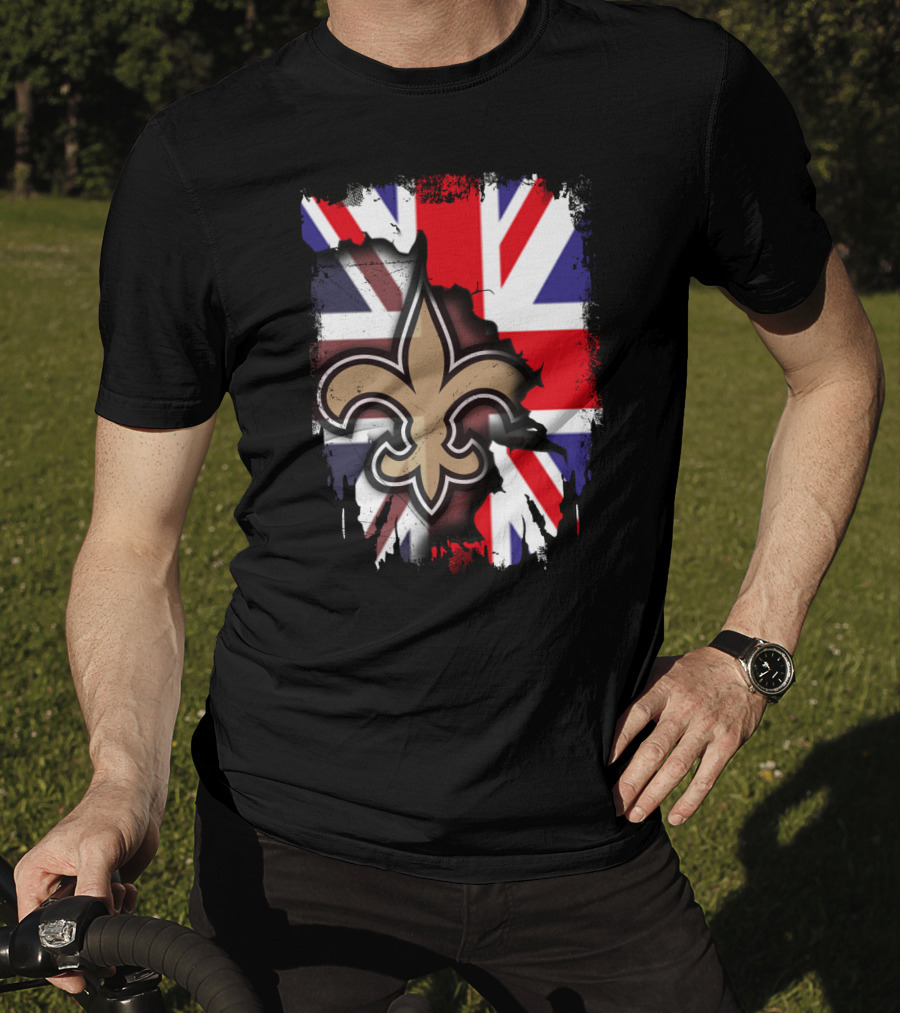 United Kingdom Flag With Saints Fleur-de-Lis T-Shirt