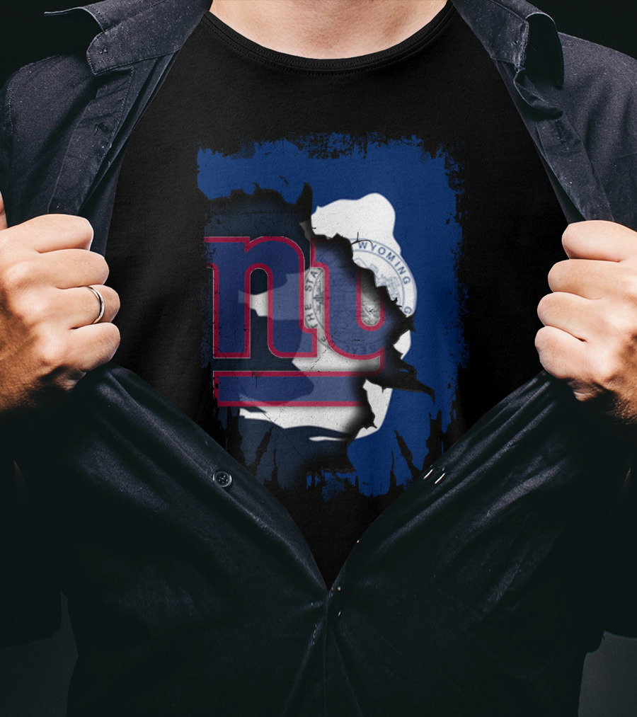 Wyoming Giants Together With State Silhouette And Flag Colors T-Shirt