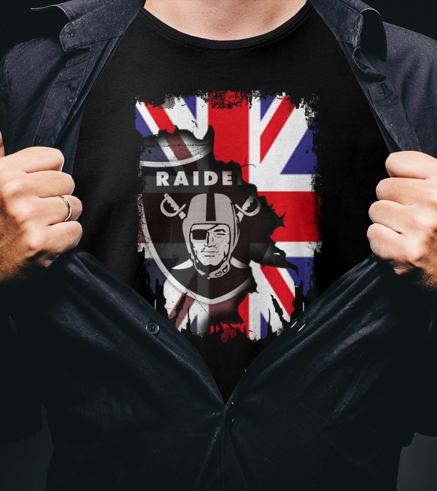Raider Helmet With Union Jack Flag Fusion T-Shirt