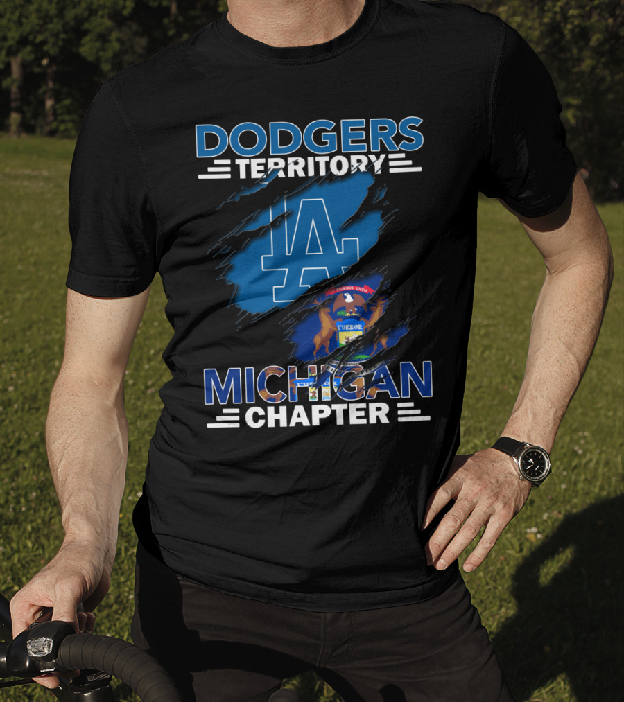 Dodgers Territory Michigan Chapter La Logo And Michigan Flag T-Shirt