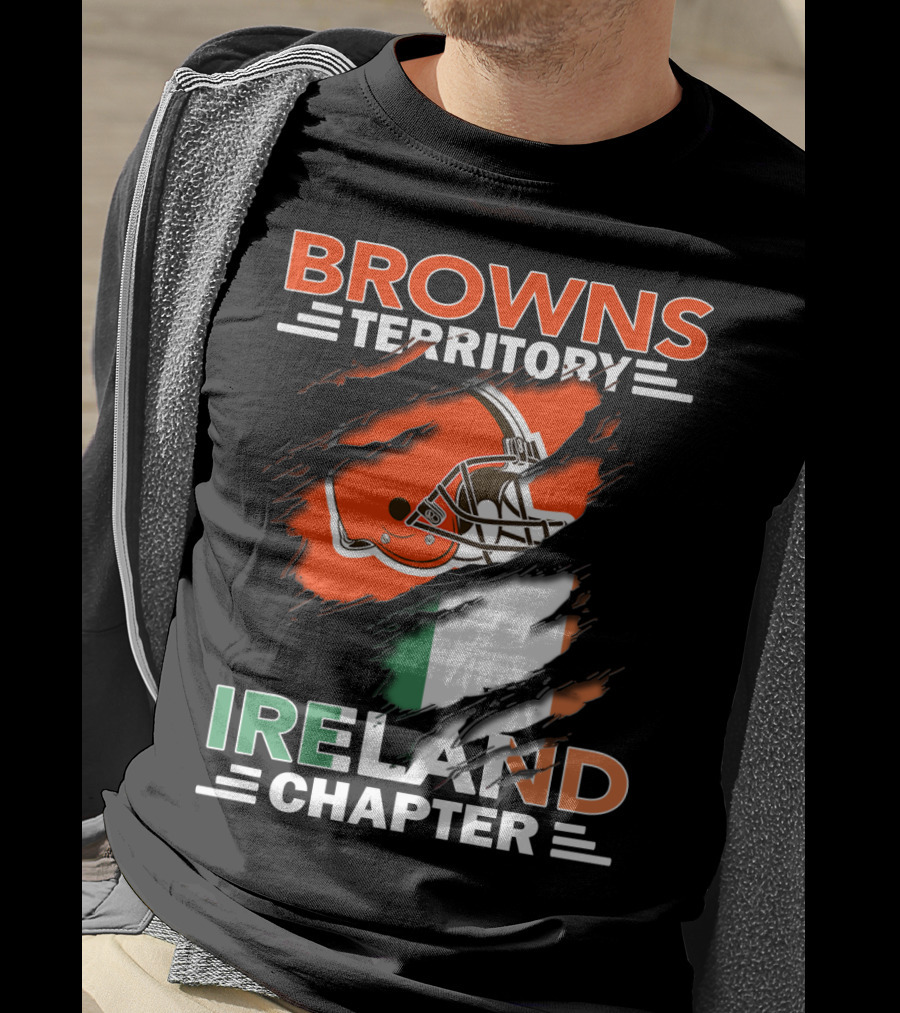 Browns Territory Ireland Chapter Helmet And Irish Flag Background T-Shirt