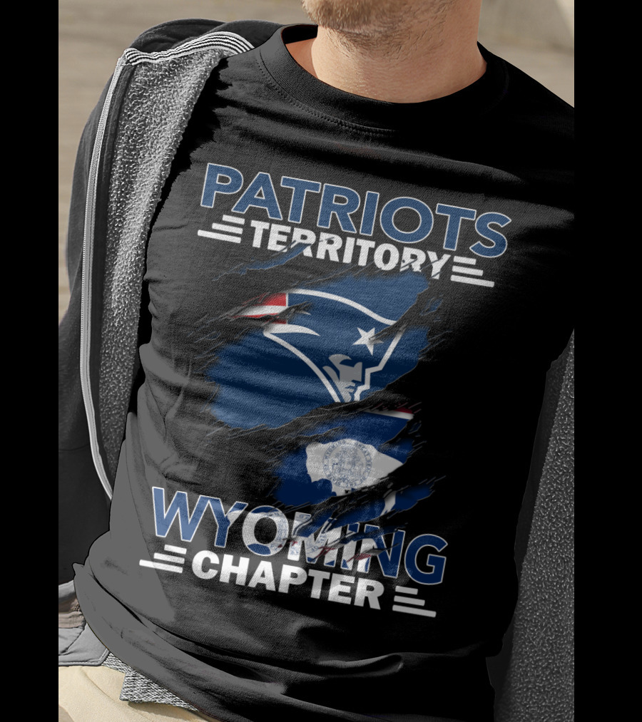 Patriots Territory Wyoming Chapter New England Patriots Logo And Wyoming Flag Elements T-Shirt