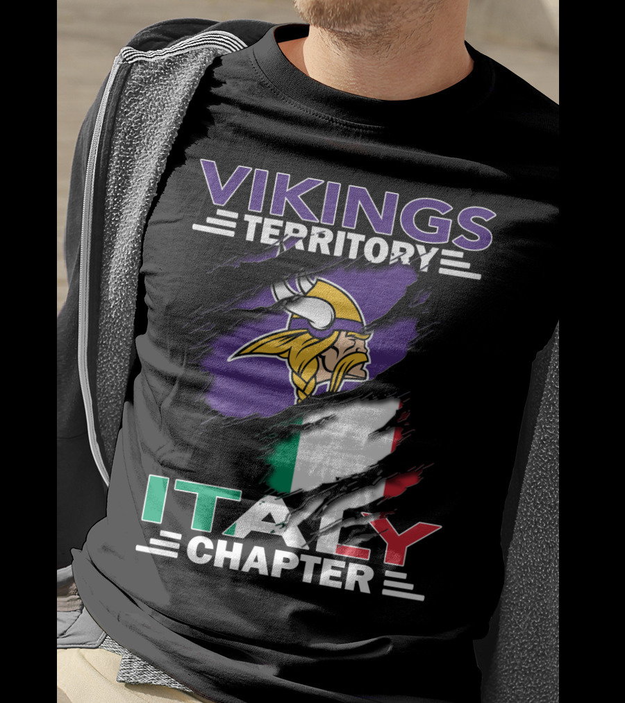Vikings Territory Italy Chapter Flag T-Shirt