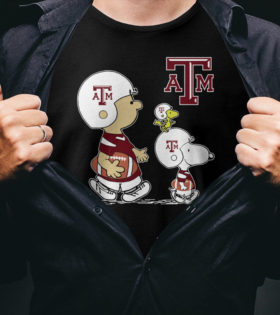 Texas A&M Aggies Peanuts Football Characters Snoopy Charlie Brown Woodstock T-Shirt