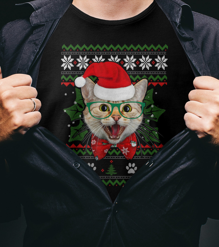 Santa Cat Holiday Ugly Christmas Sweater Look With Holly And Paws T-Shirt