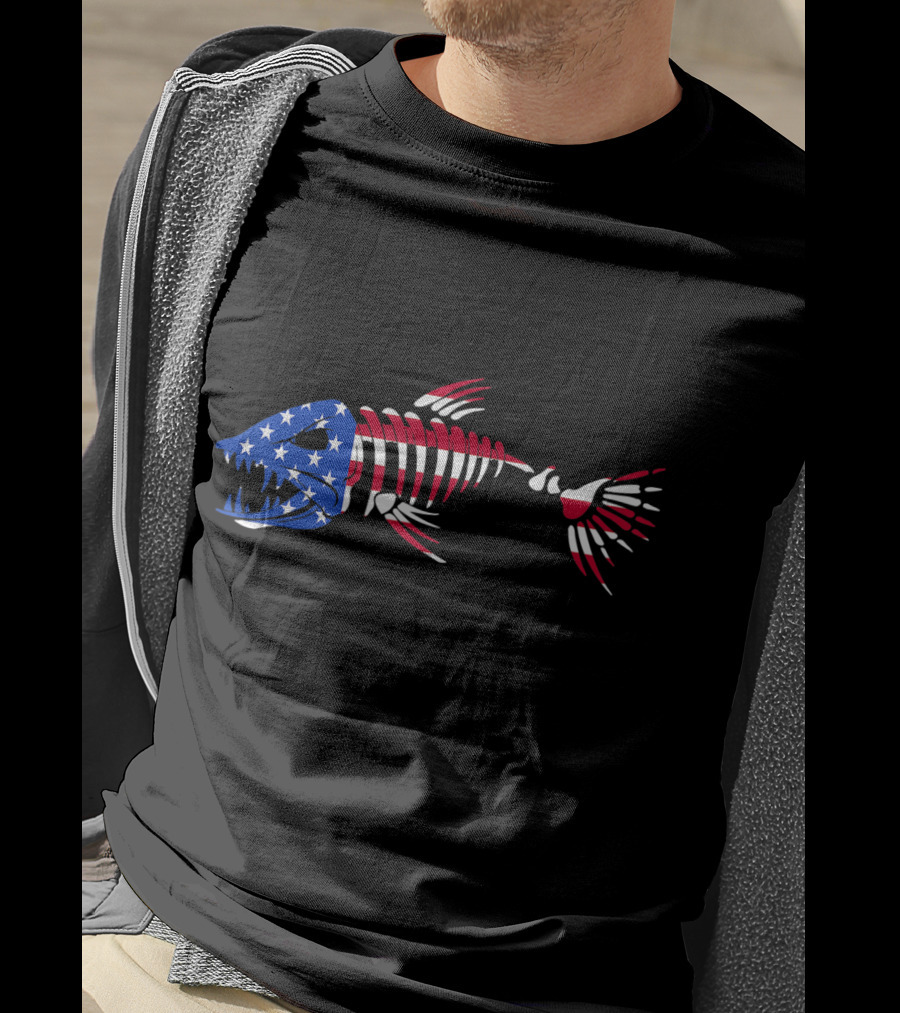 Patriotic Fish Skeleton With American Flag Colors T-Shirt
