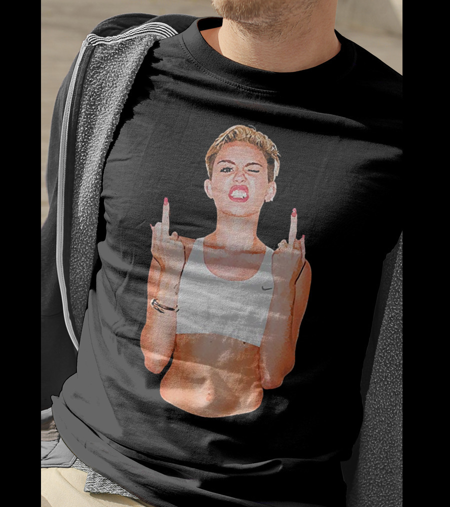 Miley Cyrus Middle Finger Up Pose Cropped Tank Top T-Shirt