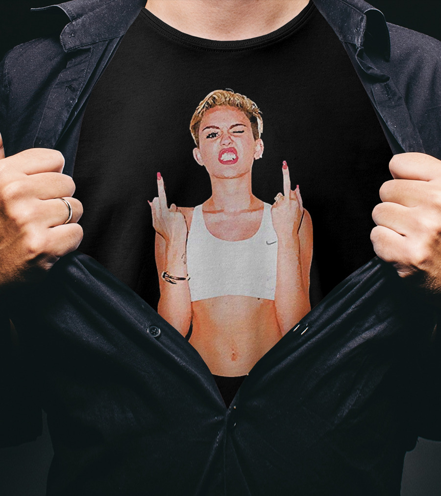 Miley Cyrus Middle Finger Up Pose Cropped Tank Top T-Shirt