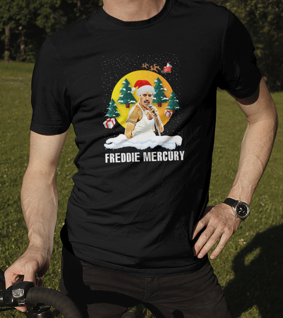 Freddie Mercurys Love Christmas Santa Hat Trees Gifts T-Shirt