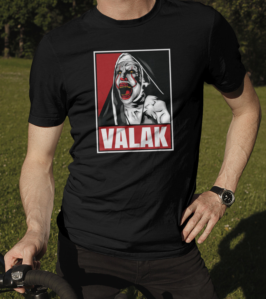 Scary Horror Valak Conjuring Nun Halloween Present T-Shirt
