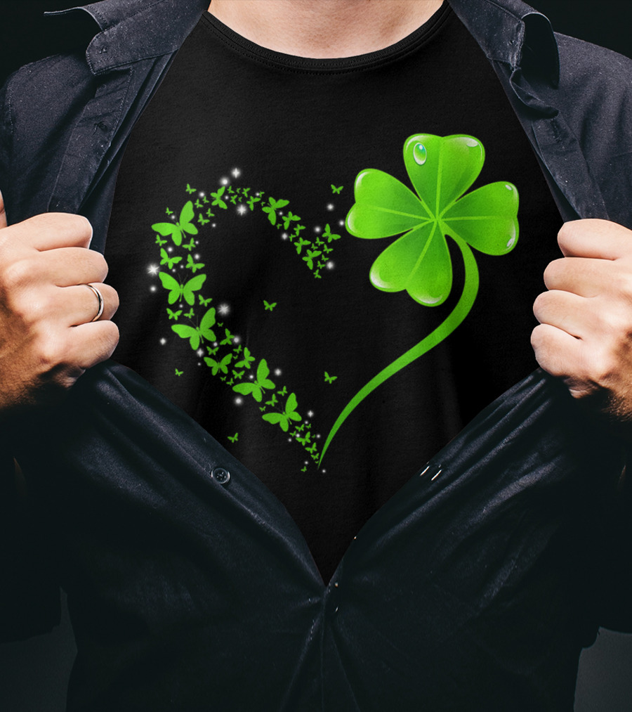 Heart Shamrock Butterfly St Patrick's Day Green Clover T-Shirt