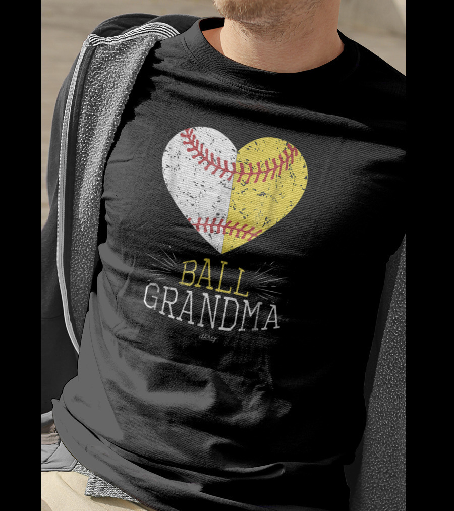 Heart Ball Grandma Baseball Softball Love T-Shirt