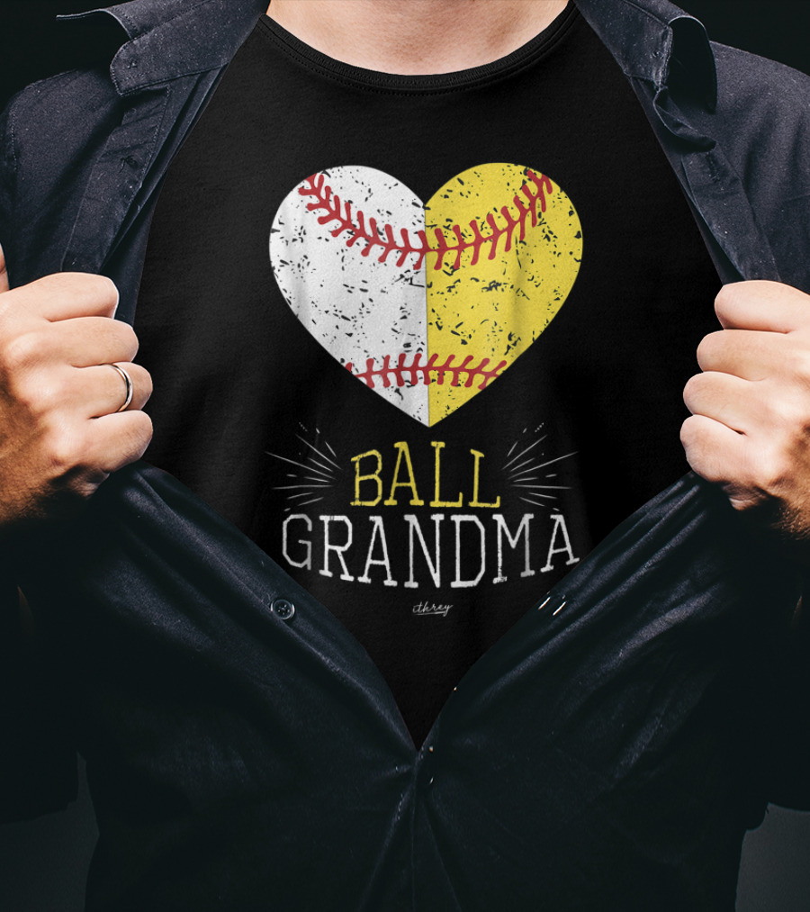 Heart Ball Grandma Baseball Softball Love T-Shirt