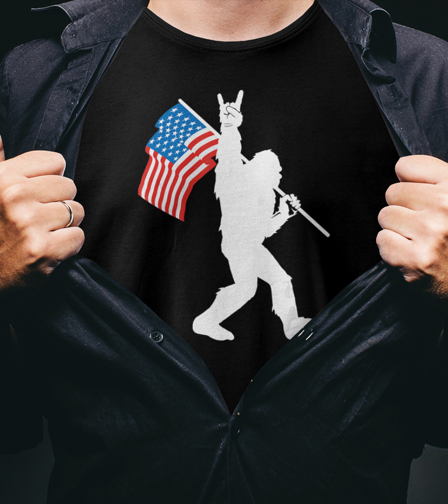 Bigfoot Rock Roll USA Flag Sasquatch Rock And Roll Gesture T-Shirt