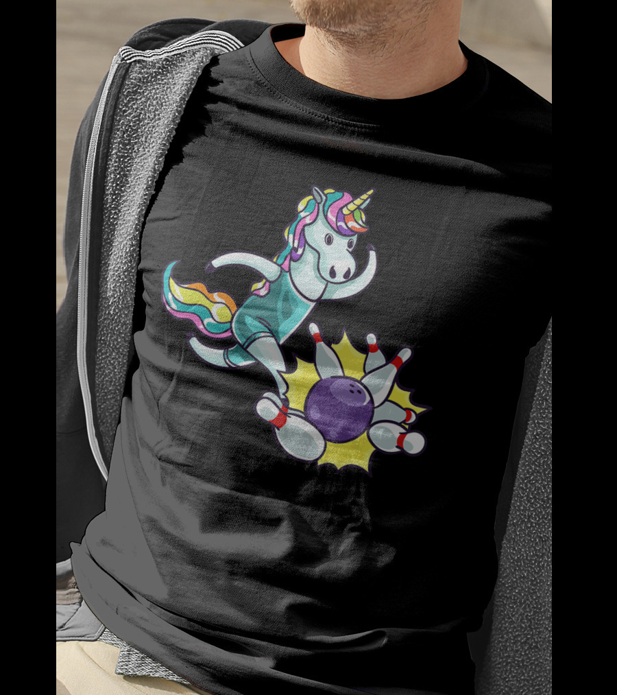 Bowling Unicorn Striking Pins USA Lover T-Shirt