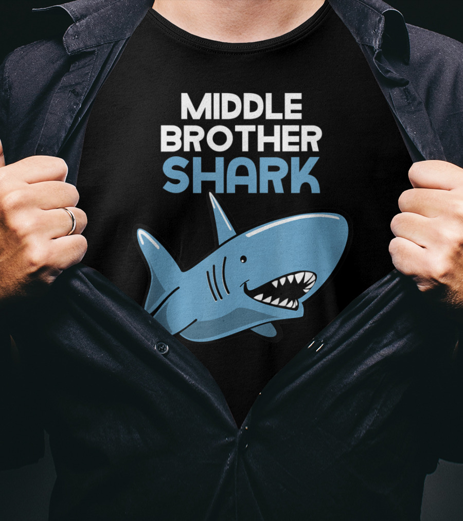 Middle Brother Shark Funny Family Cute Cartoon Shark T-Shirt