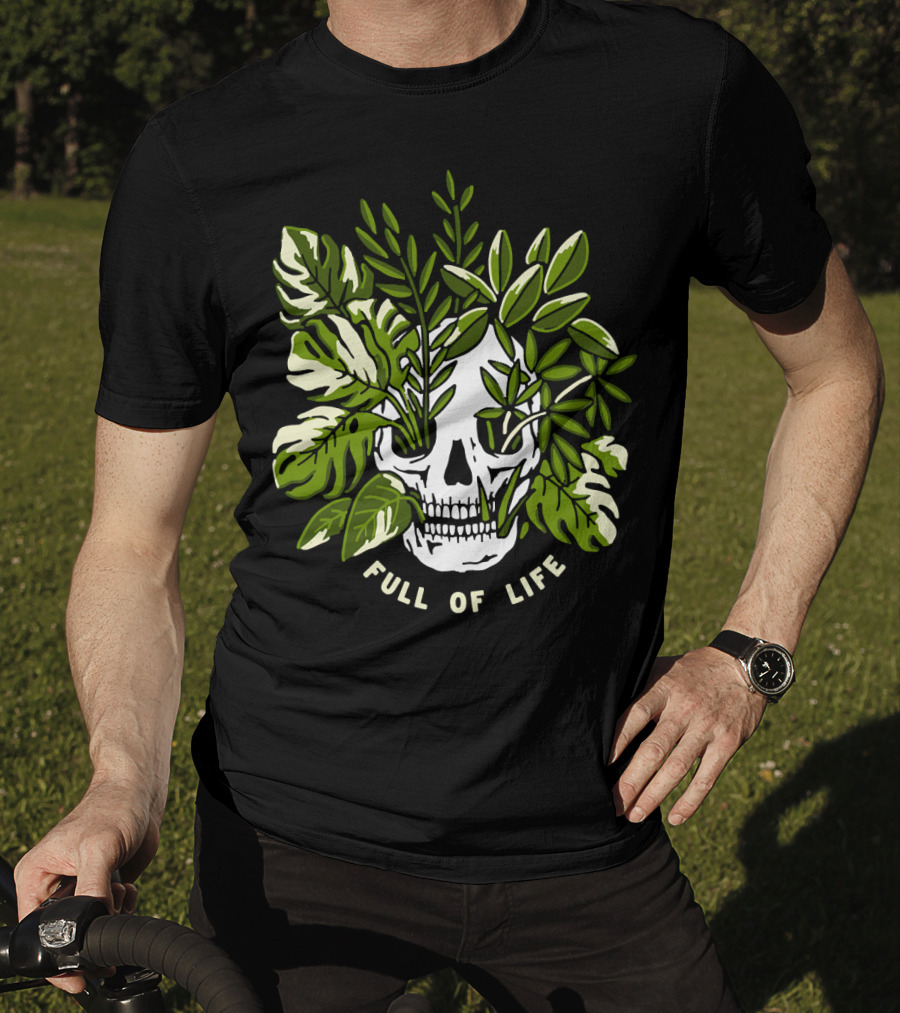 Full Of Life Skull Tree With Green Leaves Bushes T-Shirt