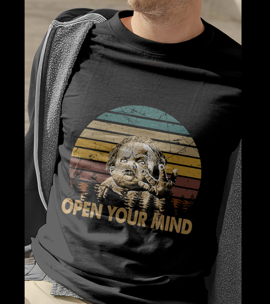 Total Recall Open Your Mind Vintage Sunset Stripes T-Shirt