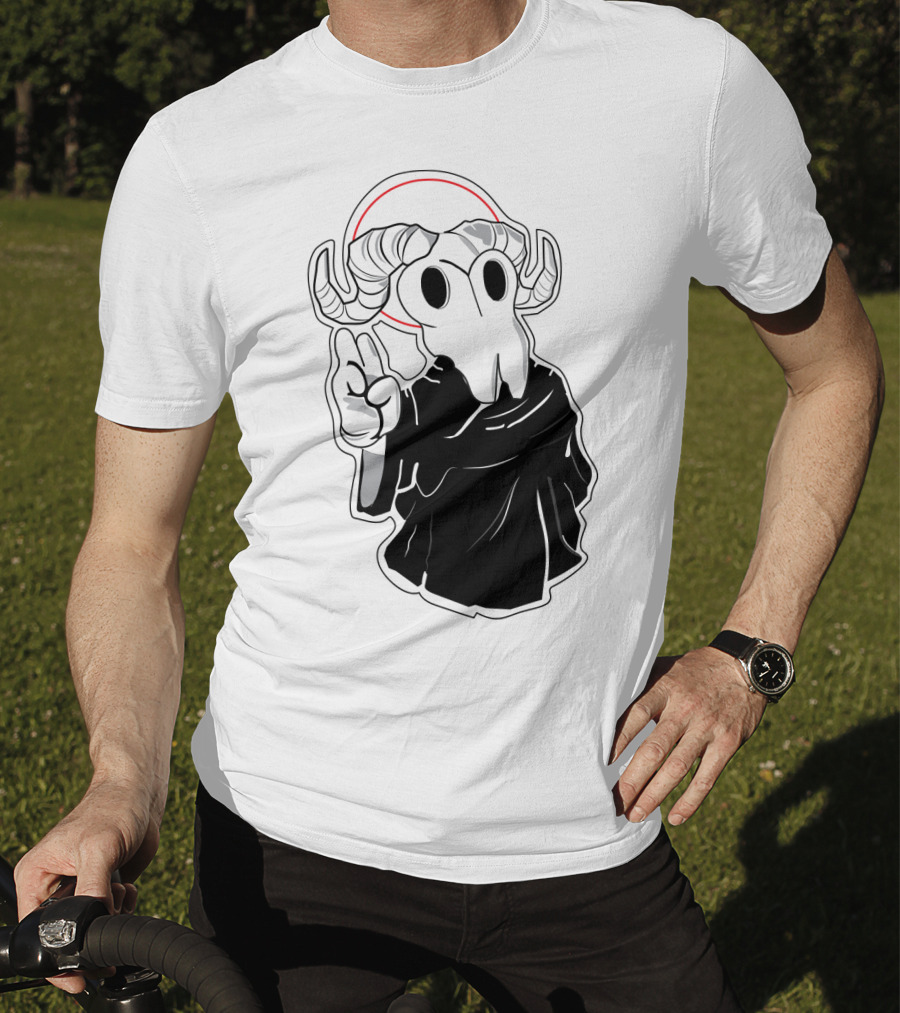 Kawaii Beezelbub Satan Evil Skull With Horns And Cloak T-Shirt