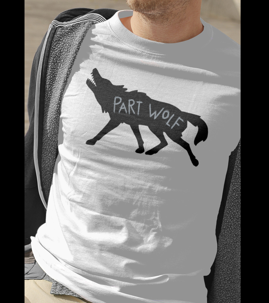 PART WOLF Howling Wolf T-Shirt