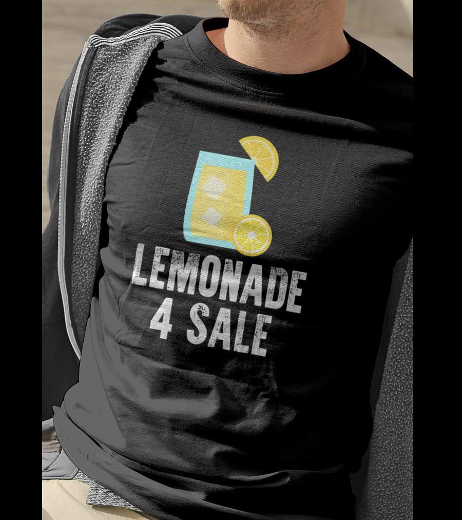 Lemonade 4 Sale Cool Iced Drink With Lemon Slices T-Shirt